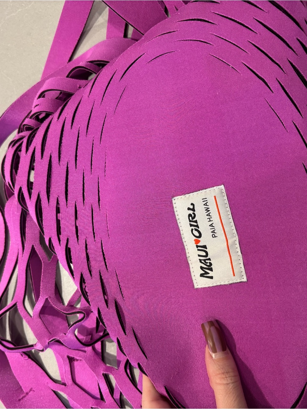 Purple Neoprene Laser-Cut Mesh beach bag - Picture 2 of 4